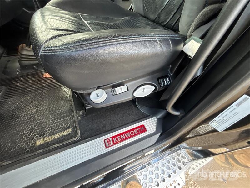 Kenworth W990 6x4 T/A Sleeper Truck Tractor Trekkers