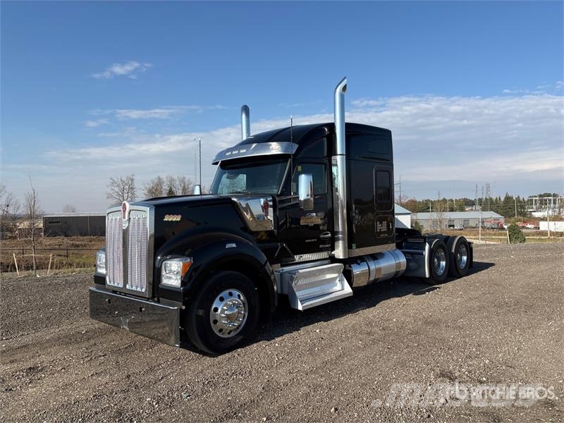 Kenworth W990 6x4 T/A Sleeper Truck Tractor Sattelzugmaschinen