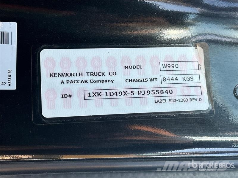 Kenworth W990 6x4 T/A Sleeper Truck Tractor Cabezas tractoras