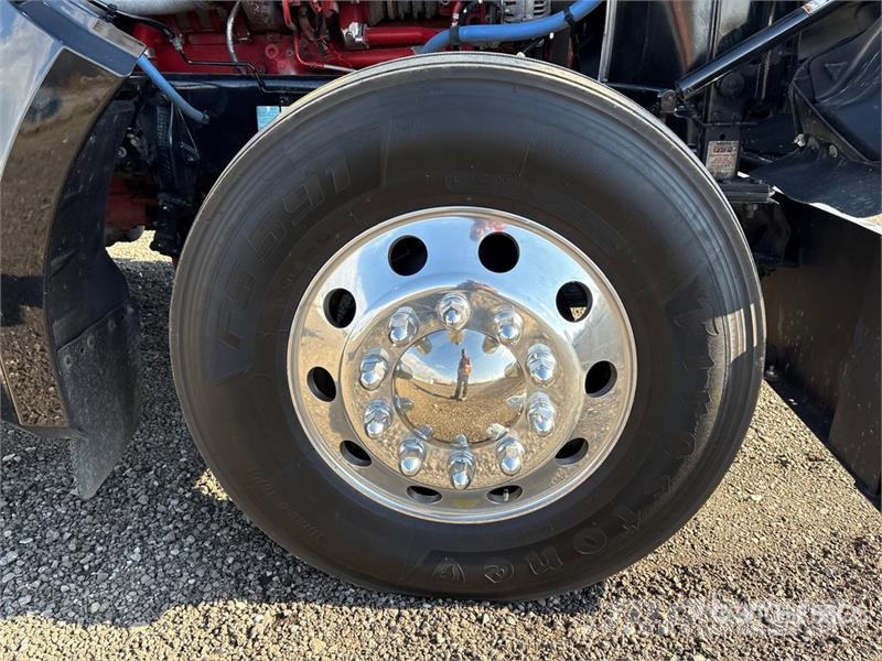Kenworth W990 6x4 T/A Sleeper Truck Tractor Sattelzugmaschinen