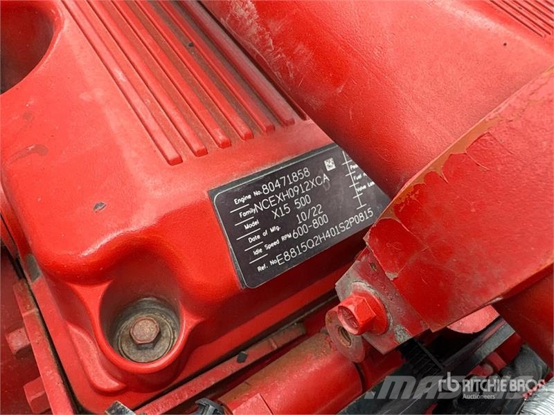 Kenworth W990 6x4 W990 T/A Sleeper Truck Tractor Trekkers