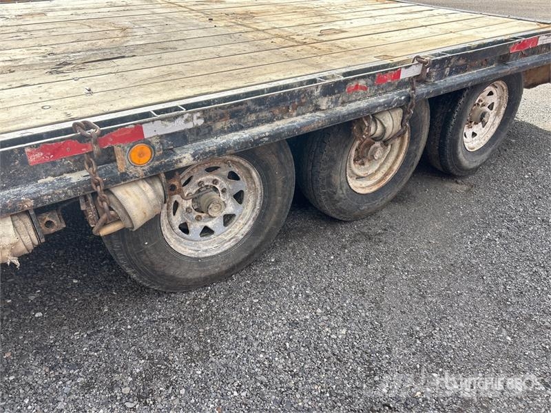 Kerr B24F 24 ft Tri/A Gooseneck Equipment Trailer Járműszállító pótkocsik