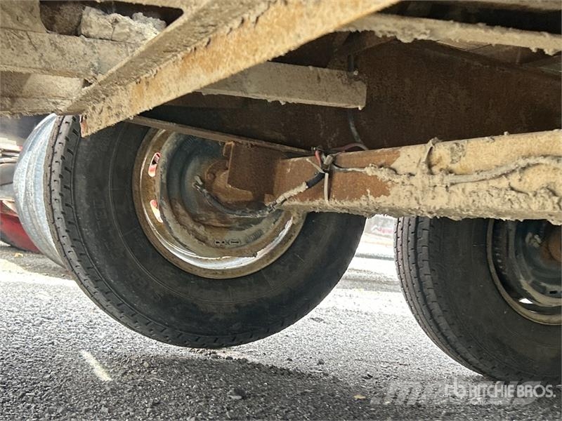 Kerr B24F 24 ft Tri/A Gooseneck Equipment Trailer Járműszállító pótkocsik