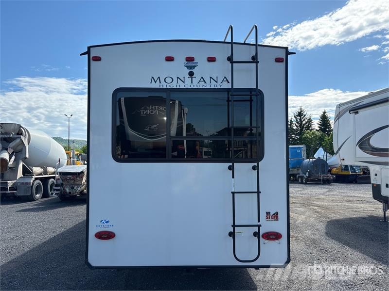 Keystone RV Montana 331RL 38 ft T/A Travel Trailer Otros remolques