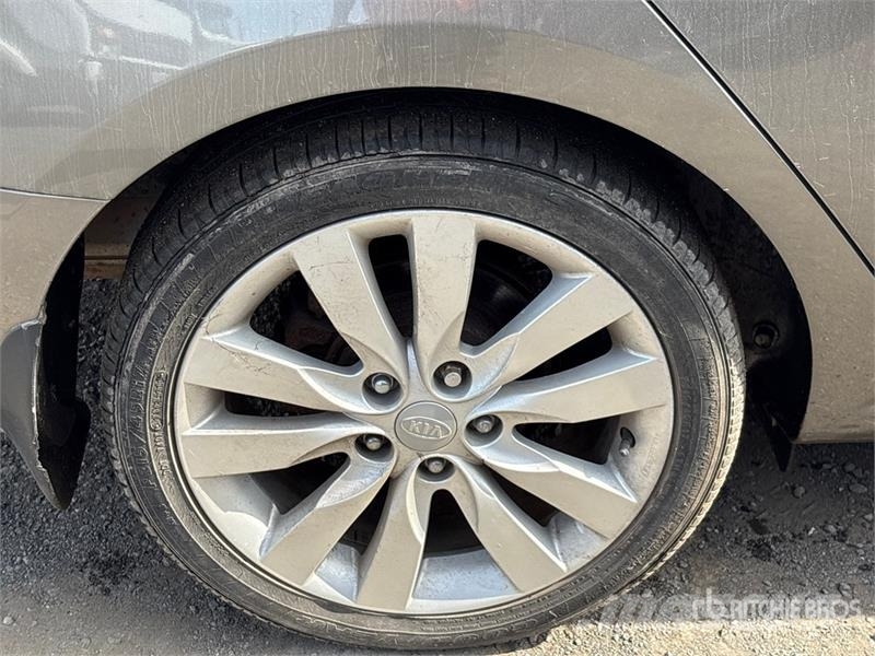 Kia Forte Automobili