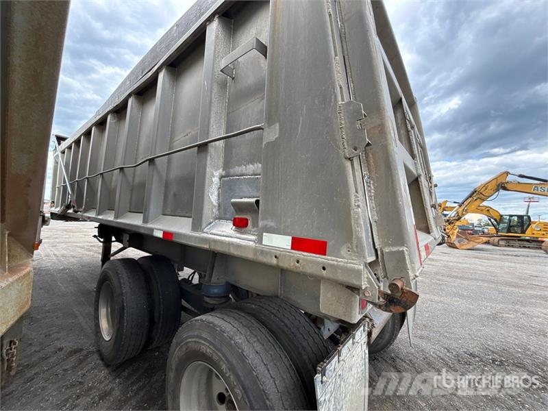 King 27 ft T/A End Dump Trailer Bañera