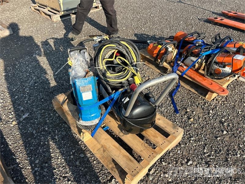 King KC-680 Bench Grinder معدات البناء - غير ذلك
