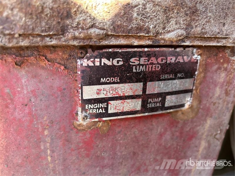King Seagrave 4x2 Extended Cab Fire Truck Brandbilar