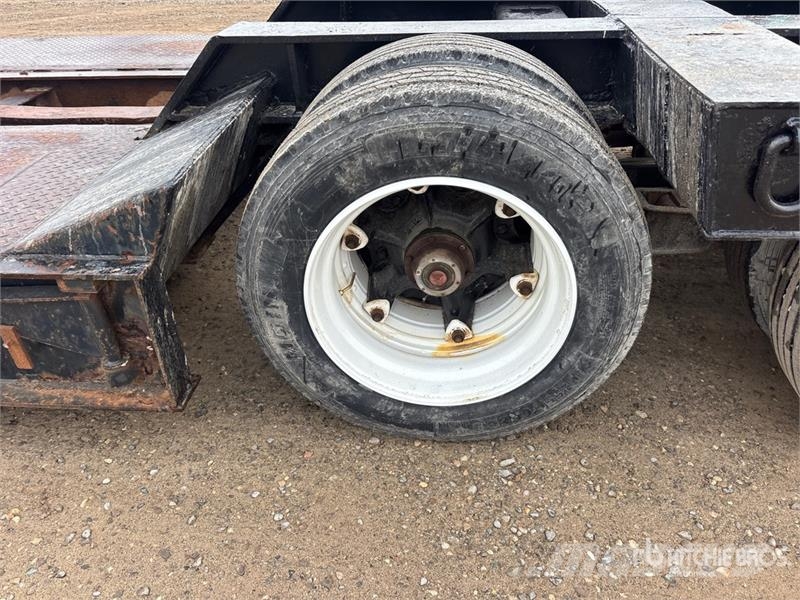 King Tri/A Removable Gooseneck Lowboy Trailer Tieflader