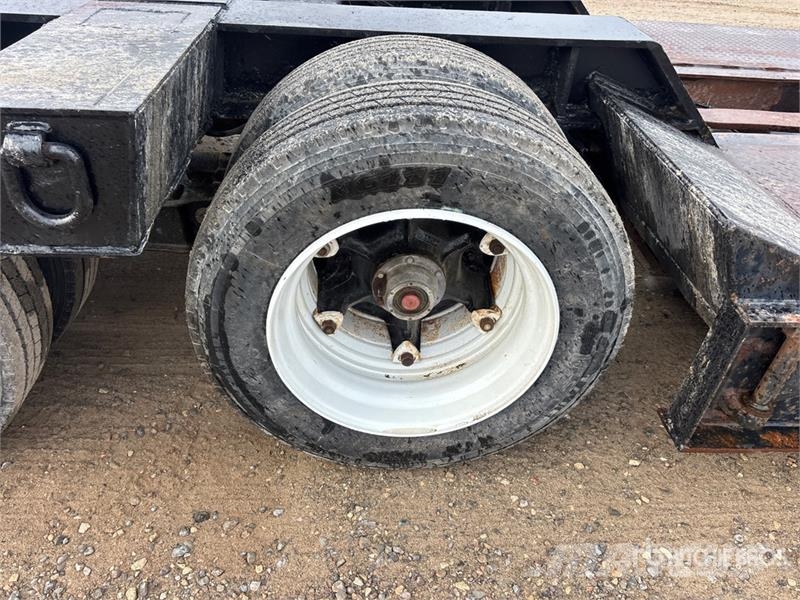 King Tri/A Removable Gooseneck Lowboy Trailer Tieflader