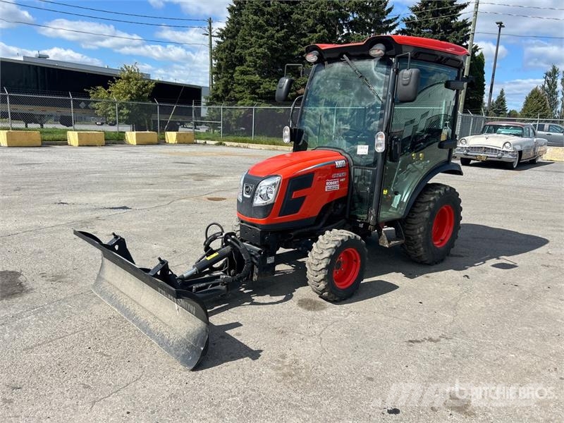 Kioti CX2510 4WD Utility Tractor Kompakte traktorer