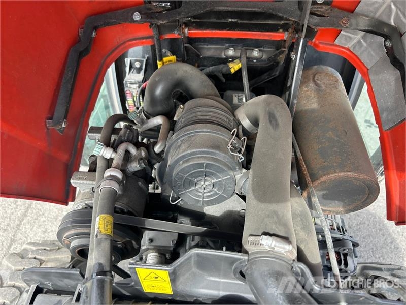 Kioti CX2510 4WD Utility Tractor Kompakte traktorer