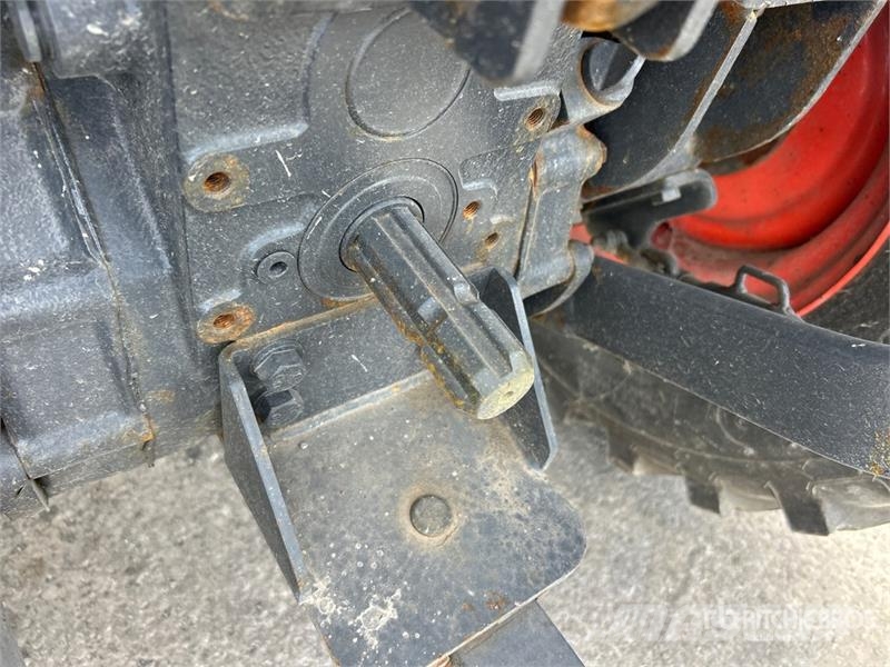 Kioti CX2510 4WD Utility Tractor Kompakte traktorer