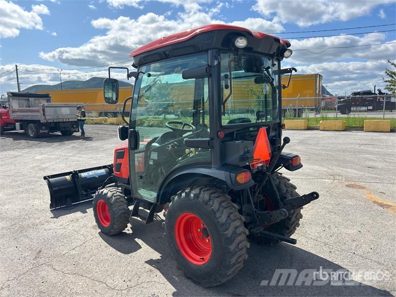 Kioti CX2510 4WD Utility Tractor Kompakte traktorer