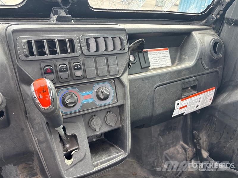 Kioti K9 2400 4x4 Utility Vehicle (Inoperable) ماكينات منفعة عامة