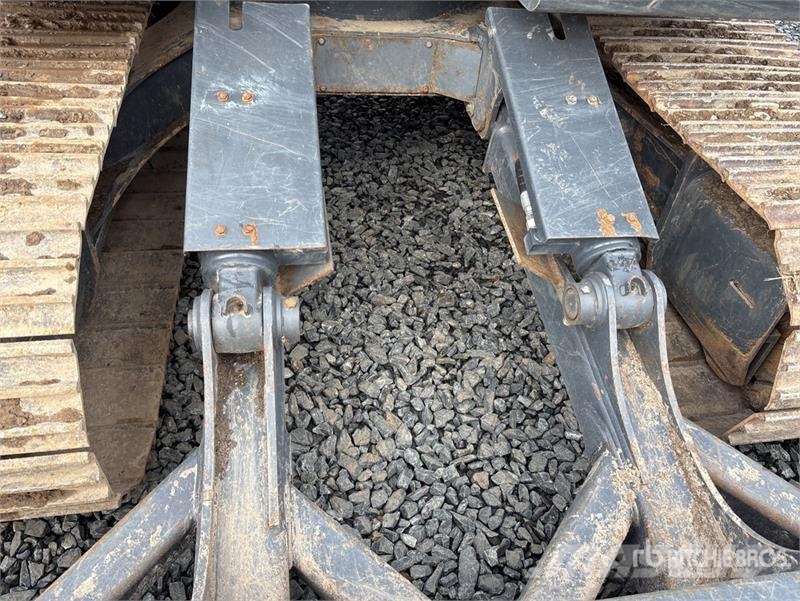 Kobelco SK140SRLC-5 Excavadoras de cadenas