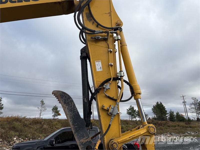 Kobelco SK140SRLC-5 Excavadoras de cadenas