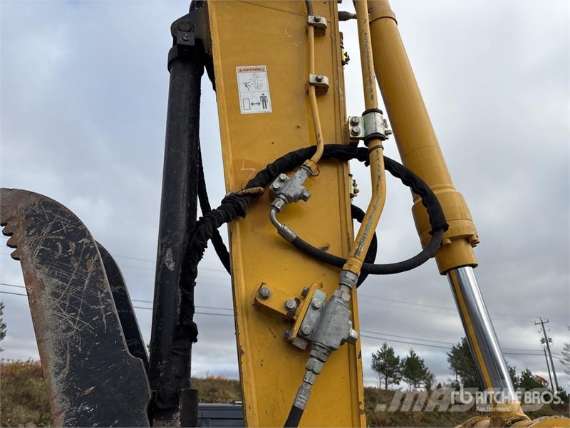 Kobelco SK140SRLC-5 Excavadoras de cadenas