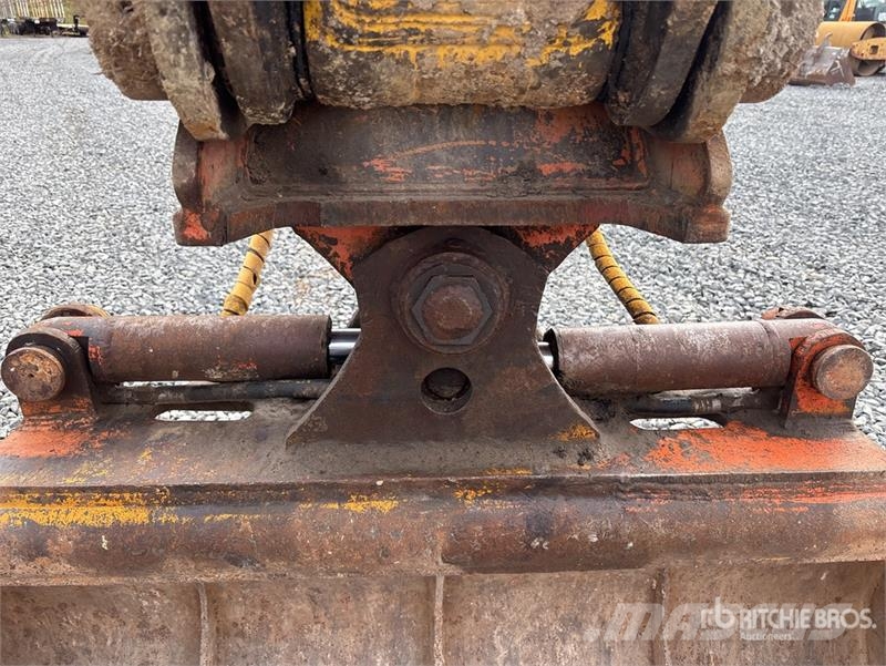Kobelco SK140SRLC-5 Excavadoras de cadenas