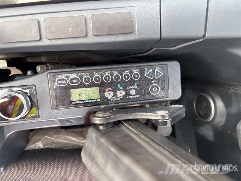 Kobelco SK140SRLC-5 Excavadoras de cadenas