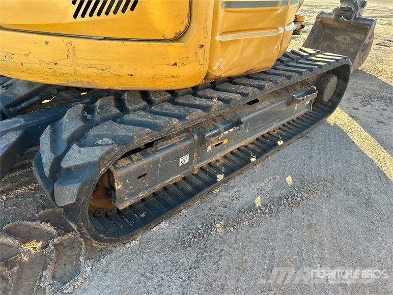 Kobelco SK85CS-3E Tracked Excavator Гусеничні екскаватори