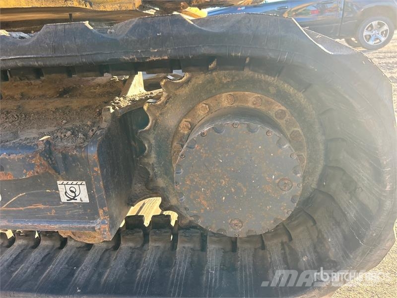 Kobelco SK85CS-3E Tracked Excavator Гусеничні екскаватори