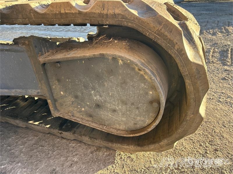 Kobelco SK85CS0-3E Tracked Excavator Гусеничные экскаваторы