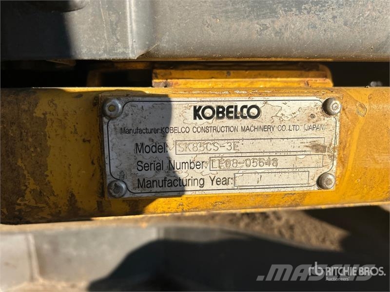 Kobelco SK85CS0-3E Tracked Excavator Гусеничные экскаваторы