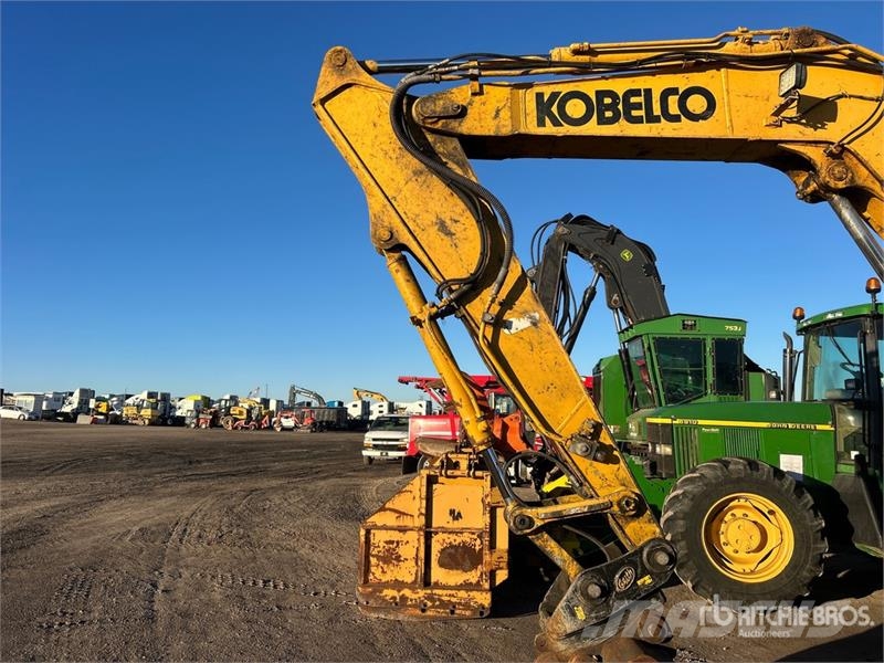 Kobelco SK85CS0-3E Tracked Excavator Гусеничные экскаваторы