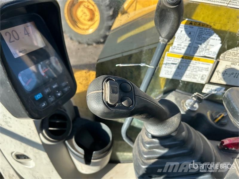 Kobelco SK85CS0-3E Tracked Excavator Гусеничные экскаваторы