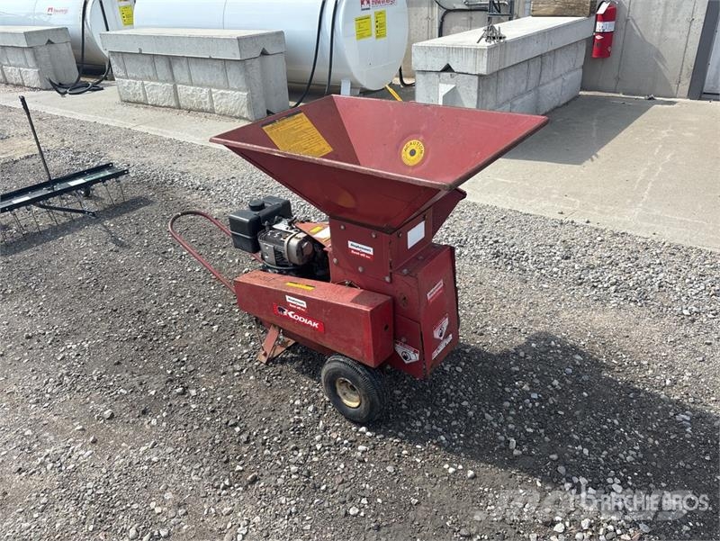 Kodiak Wood Chipper Дробилки древесины
