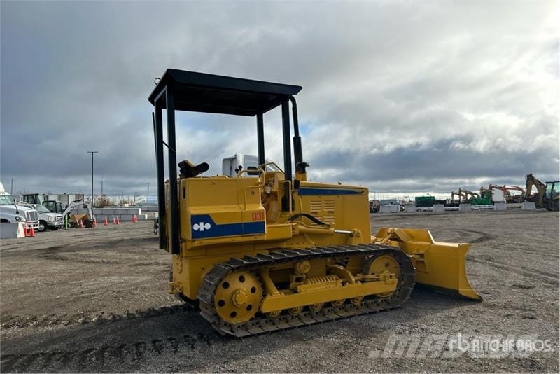Komatsu D31-16 Crawler Dozer Buldožeri gusjeničari
