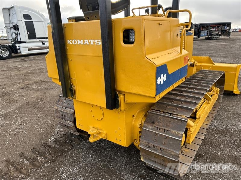 Komatsu D31-16 Crawler Dozer Buldožeri gusjeničari