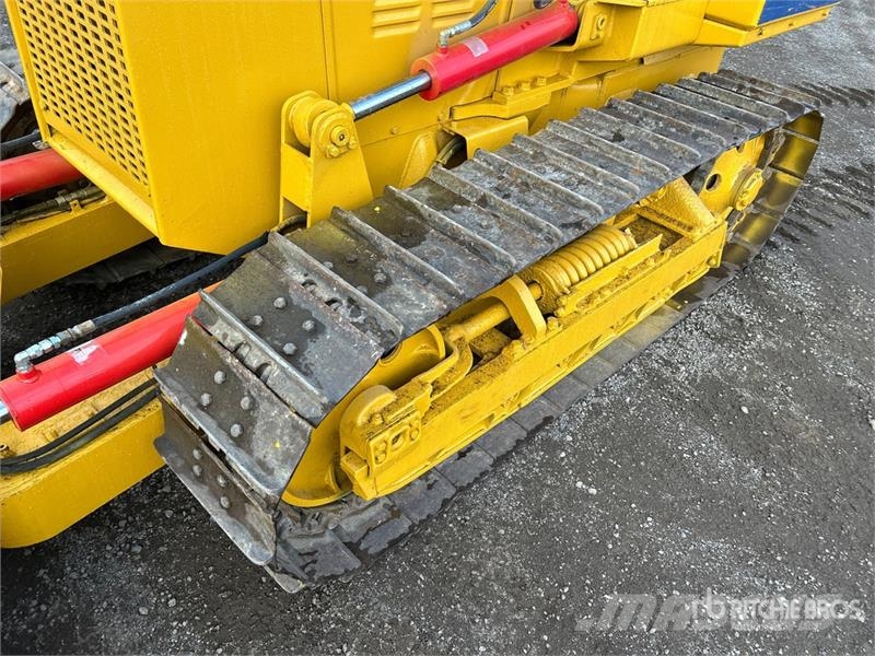 Komatsu D31-16 Crawler Dozer Buldožeri gusjeničari