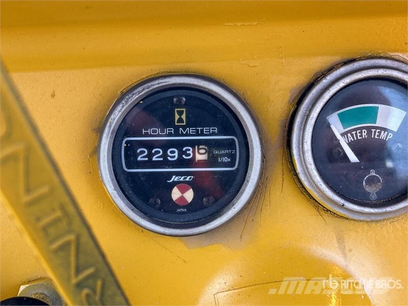 Komatsu D31-16 Crawler Dozer Buldožeri gusjeničari