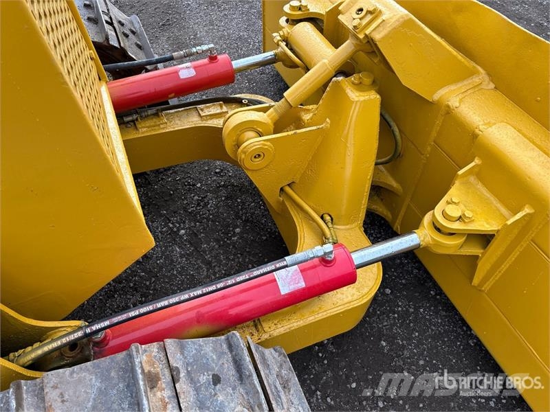Komatsu D31-16 Crawler Dozer Buldožeri gusjeničari