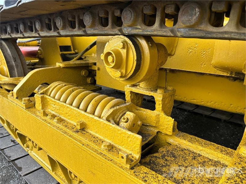 Komatsu D31-16 Crawler Dozer Buldožeri gusjeničari