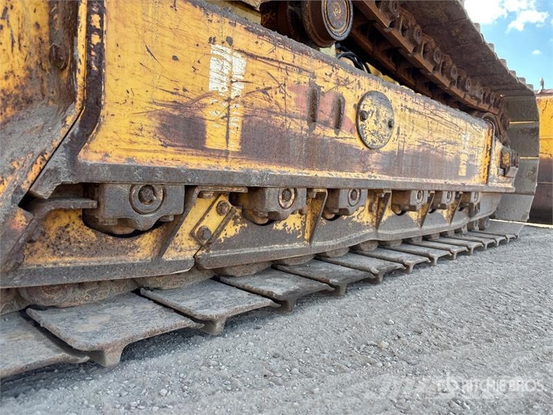 Komatsu D39EX-21 Crawler Dozer Гусеничные бульдозеры