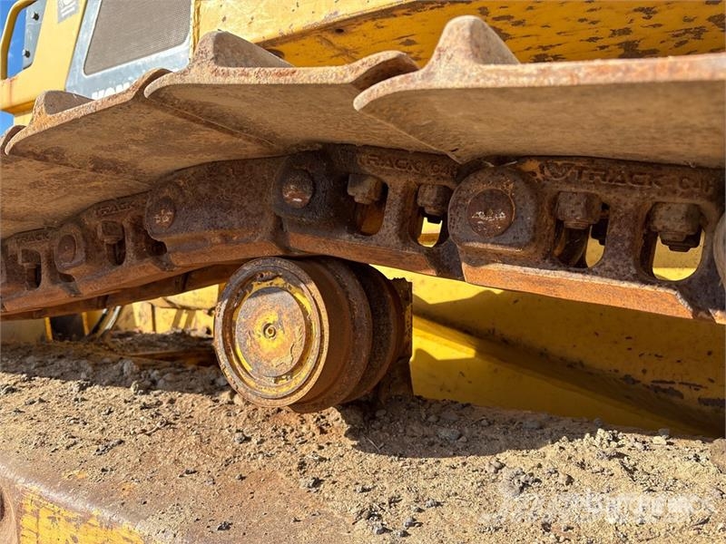 Komatsu D39EX-21 Crawler Dozer Гусеничные бульдозеры