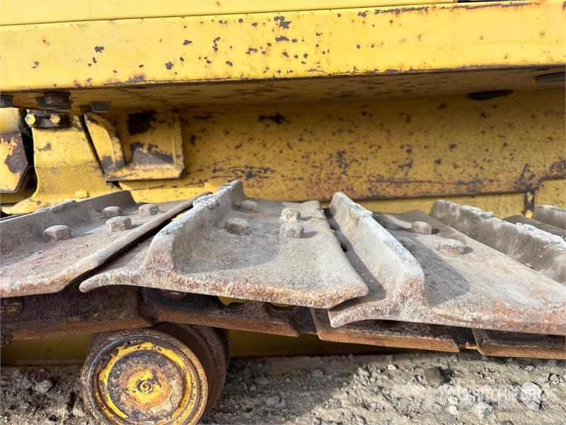 Komatsu D39EX-21 Crawler Dozer Гусеничные бульдозеры