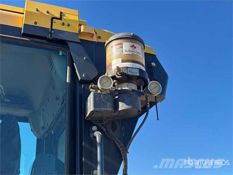 Komatsu D51EX-24 Crawler Dozer Bulldozer
