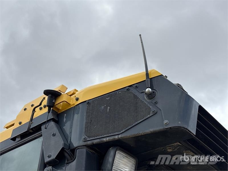 Komatsu D61EXi-24 Crawler Dozer Bandschaktare