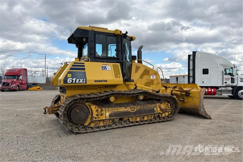 Komatsu D61EXi-24 Crawler Dozer Bandschaktare