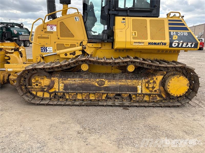 Komatsu D61EXi-24 Crawler Dozer Bandschaktare