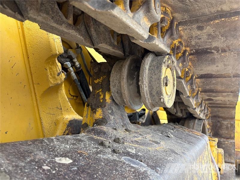Komatsu D61EXi-24 Crawler Dozer Bandschaktare