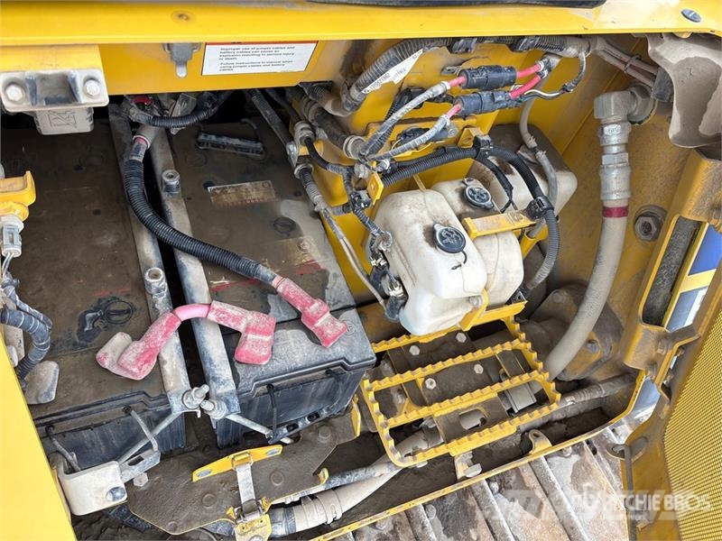 Komatsu D61EXi-24 Crawler Dozer Bandschaktare