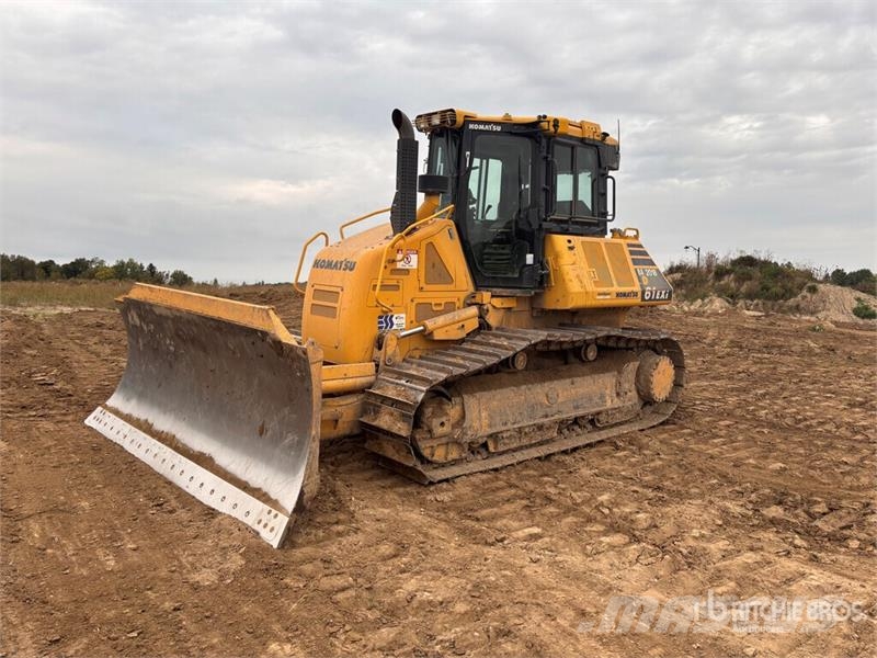 Komatsu D61EXi-24 Crawler Dozer Bulldozer