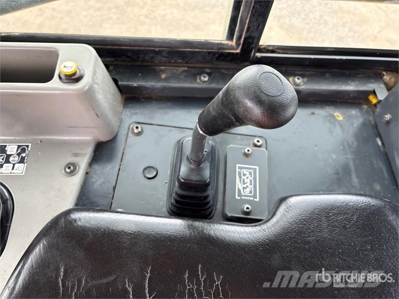 Komatsu D61EXi-24 Crawler Dozer Bandschaktare