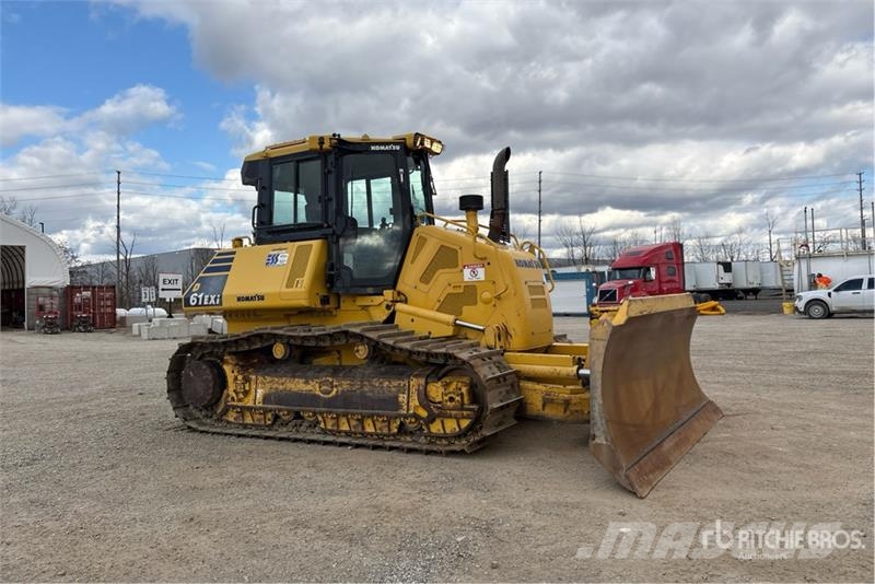 Komatsu D61EXi-24 Crawler Dozer Bandschaktare