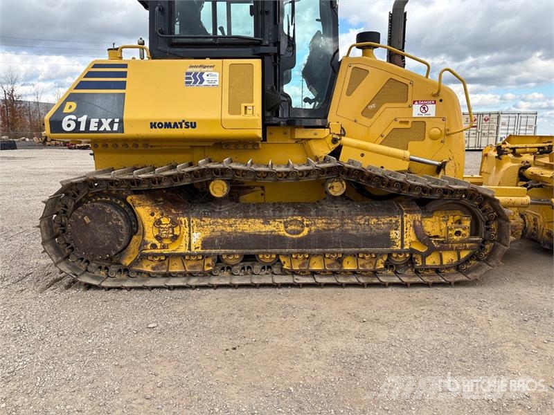 Komatsu D61EXi-24 Crawler Dozer Bandschaktare